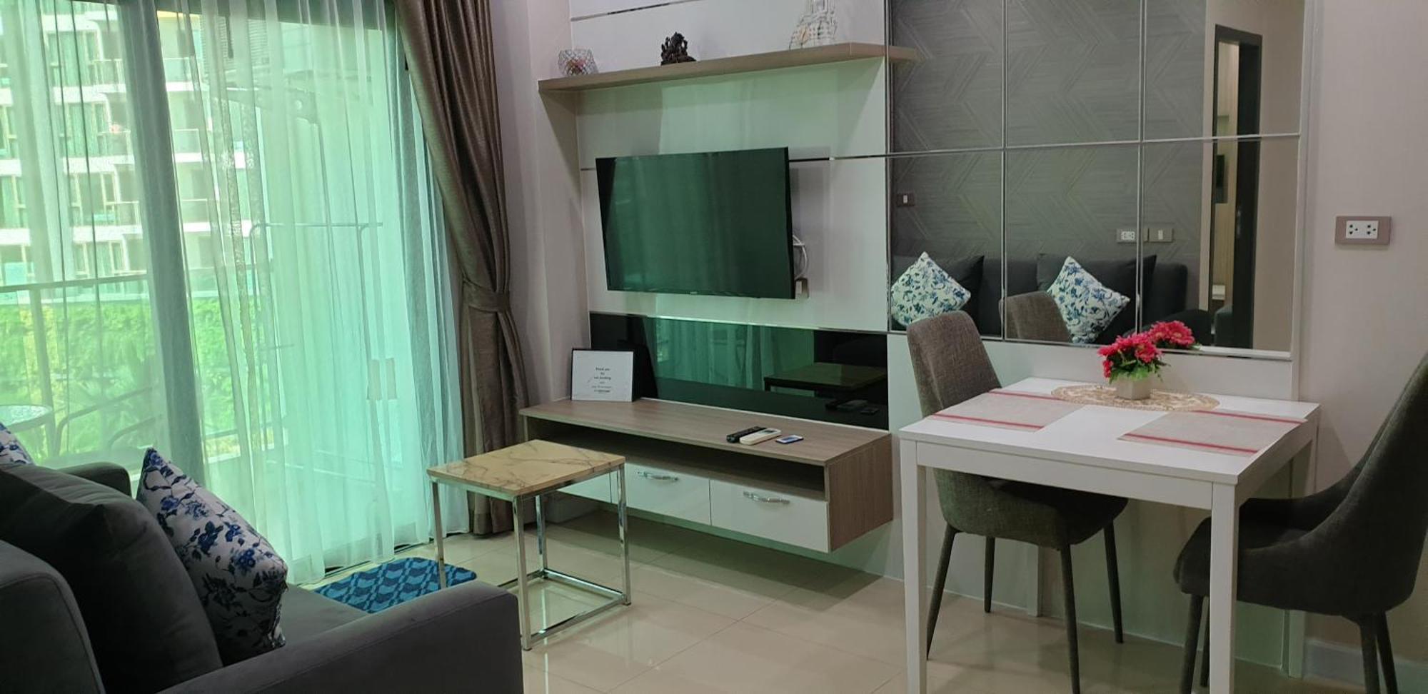 Dusit Grand Condo View Джомтьен Экстерьер фото