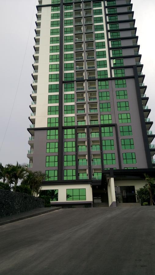 Dusit Grand Condo View Джомтьен Экстерьер фото