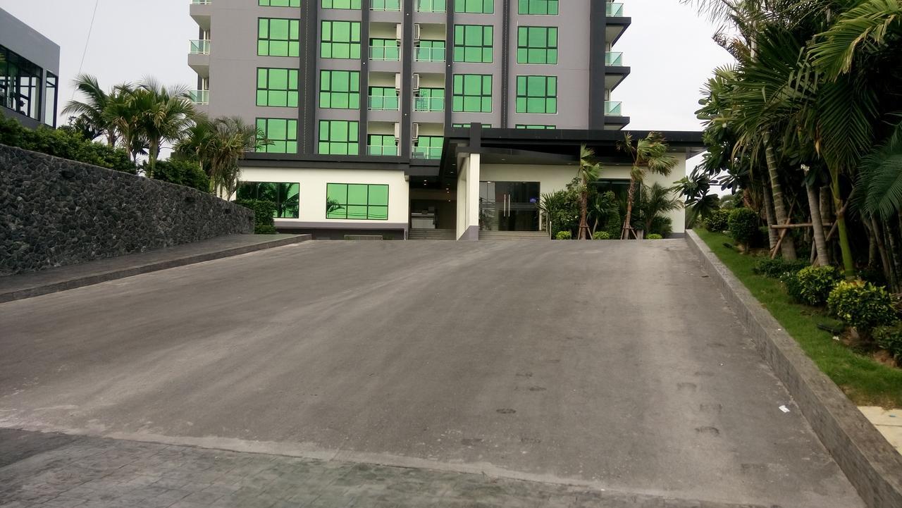 Dusit Grand Condo View Джомтьен Экстерьер фото